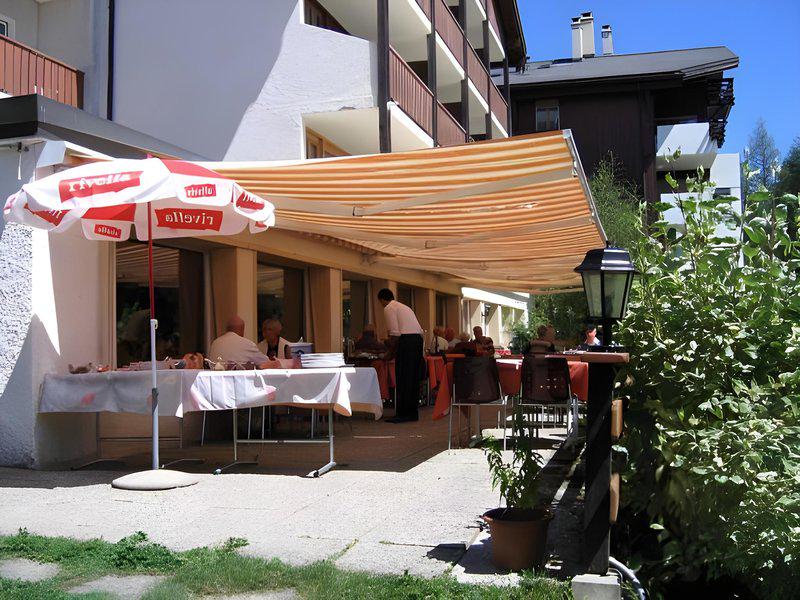 63A6D4CE39F755389A3A0D8B0F8F322A