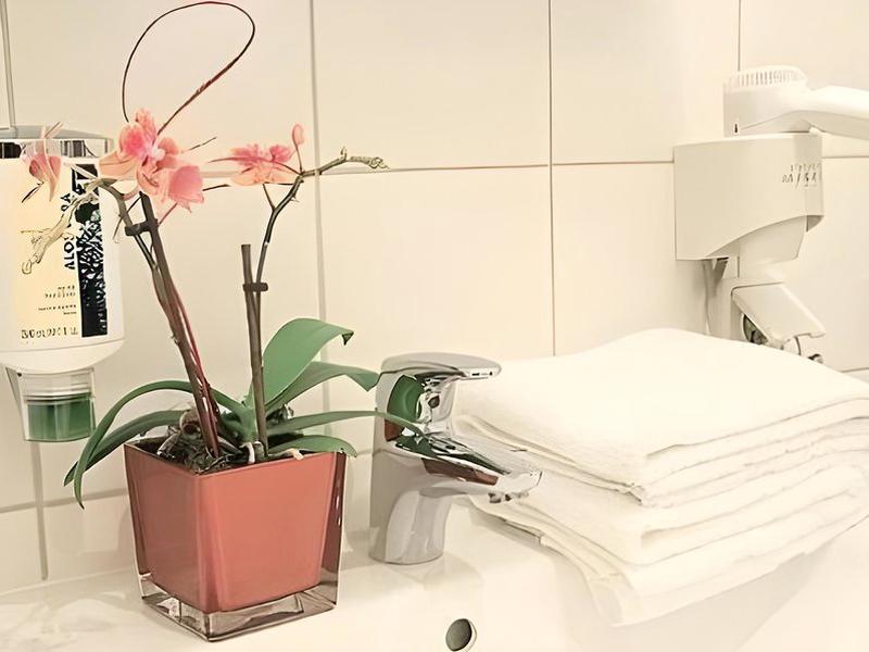 572389EEF7B87C72E7FD4AD9B6C0B4B4