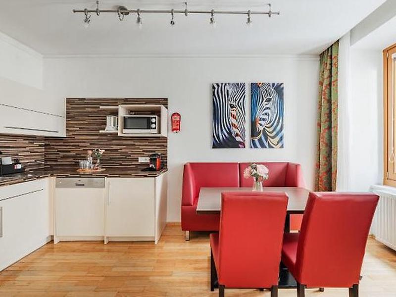 D18AC9D3D662A22D351A16C4F78925F2