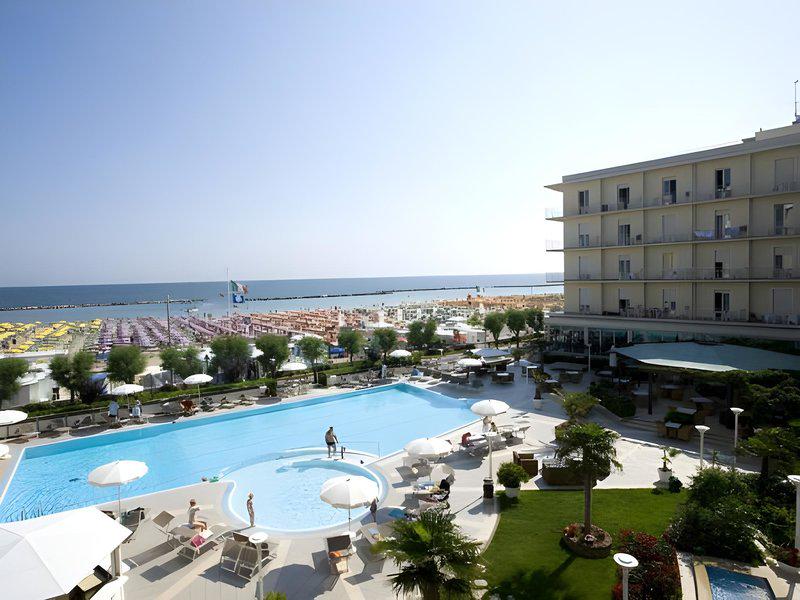 F2A5C4B80C129861862255D2B5083E48