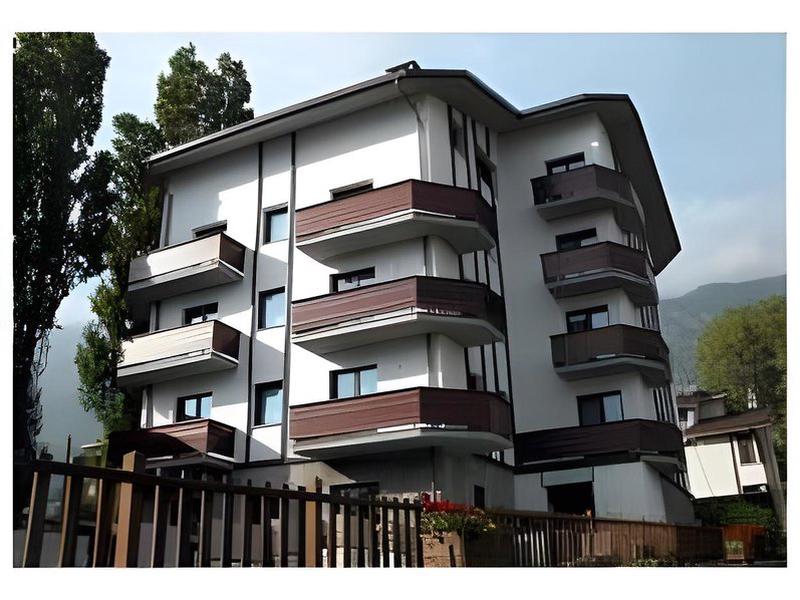 883EDBC9DF90471CB847979D095DB150