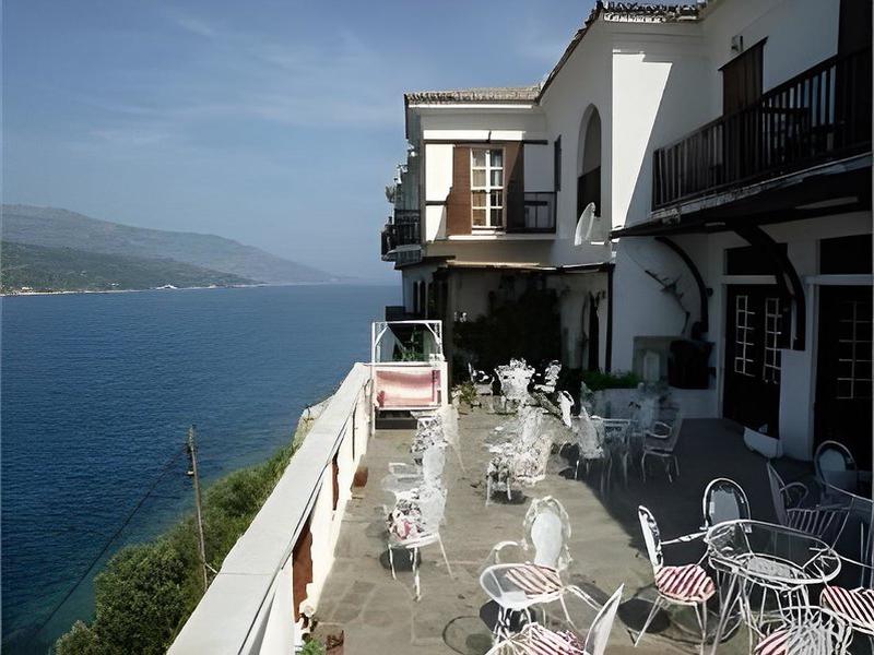 400B6334A8C42540C3E05206BADE093F