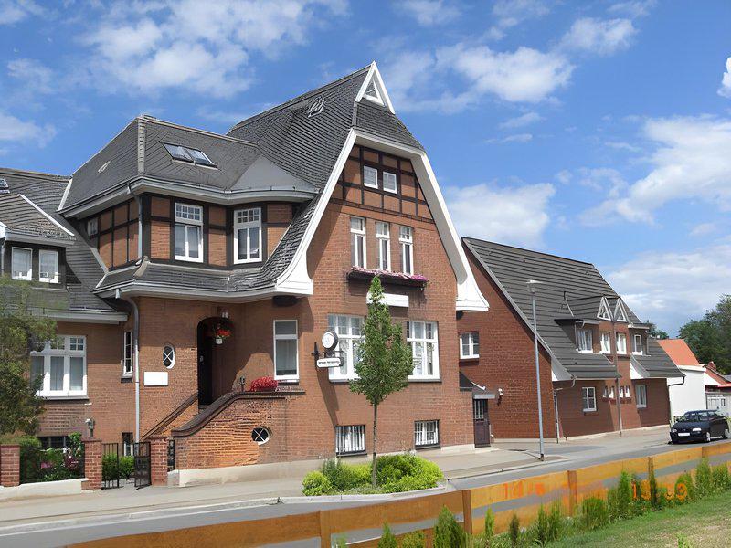 0F2B06E822BA87D90D3B7DB8BE74207E