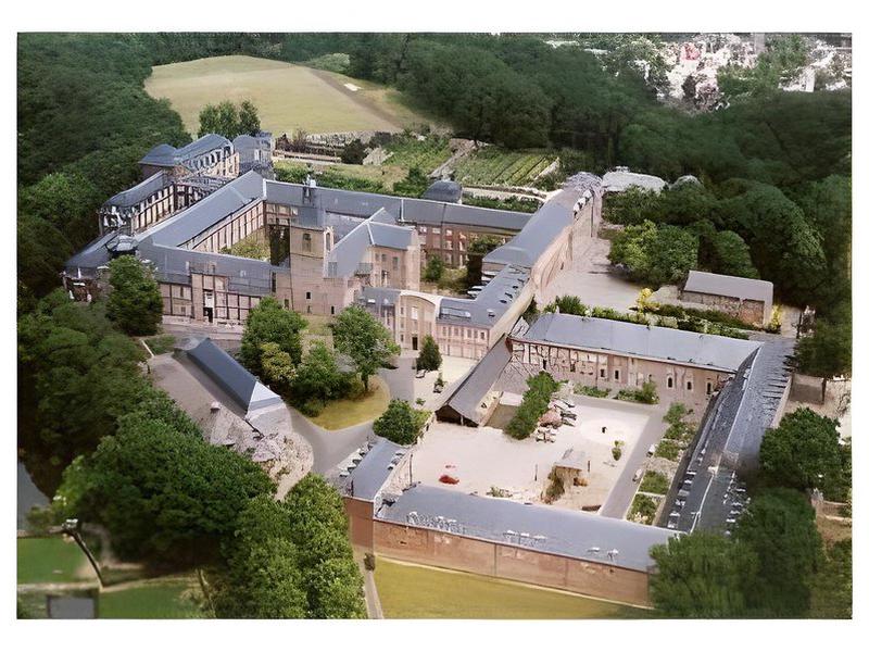 1AFE18F5747D2F348A51BC6FE3BE37D1