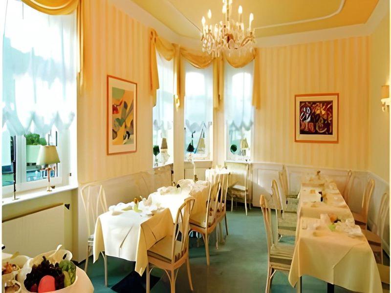 4FCD2B07615431854CE8CDE5ADFBFDDB