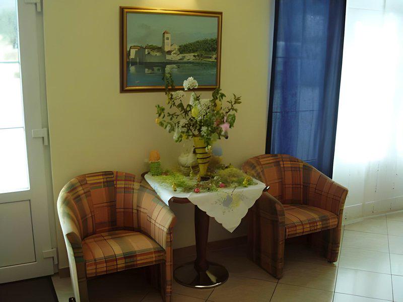 2D11ED08B660AAEC2B828E0C5EFA3FC3