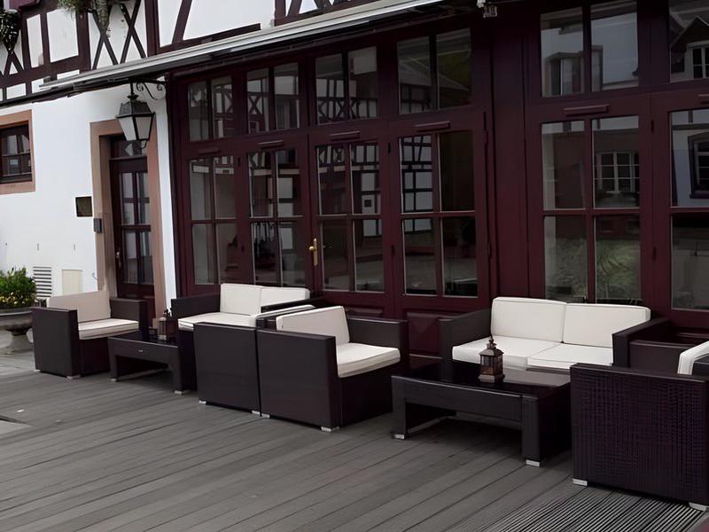 CF75A346F9FAC38FA06C6DF930B7A140