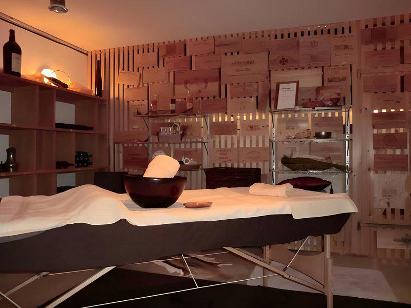 8AF50B8946E055FD7DFFB2F0076A21A2