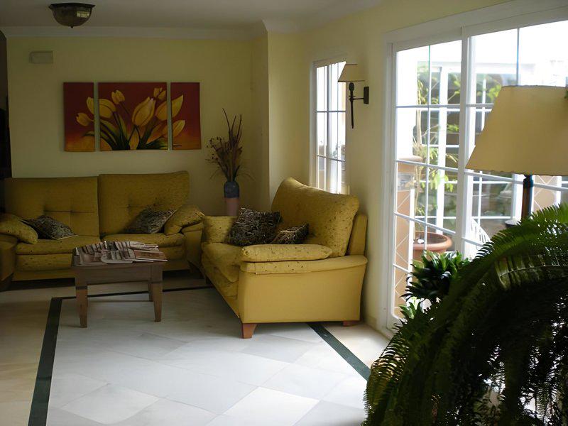 E7E4296AE51FB679EDDA9B489F3C34BA