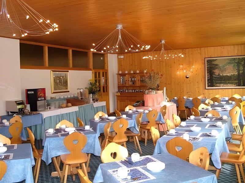 B007EB6A91252A9A47E7632533F54302