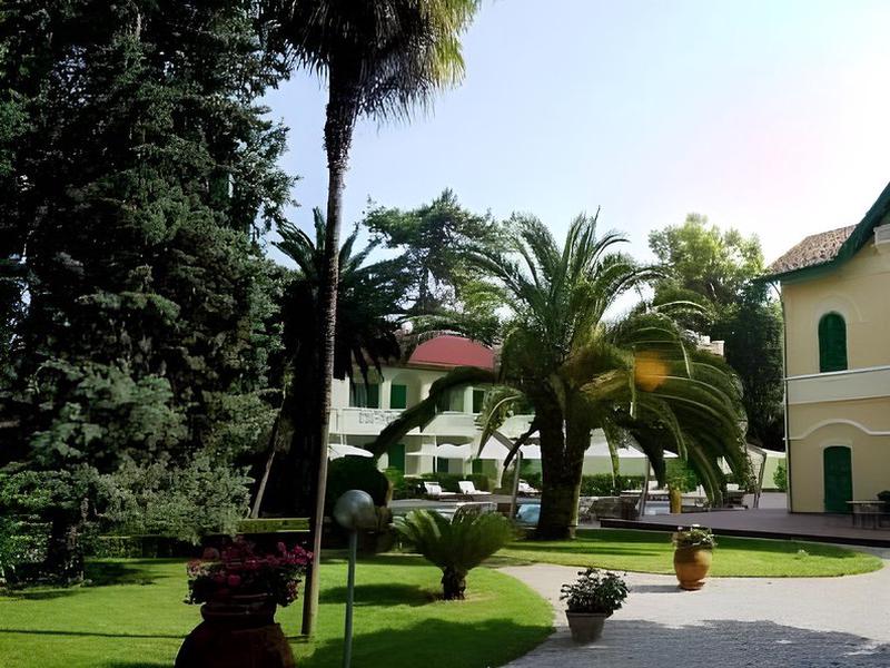 2645B3F6A8435C68811899A07BA2E4A8