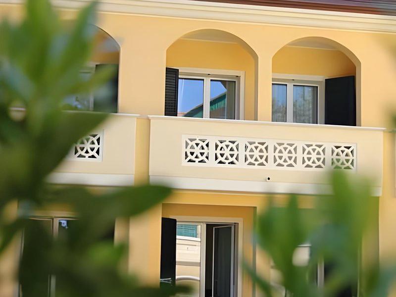 881B4F0BE47E67699A67DA5BEF748AD3