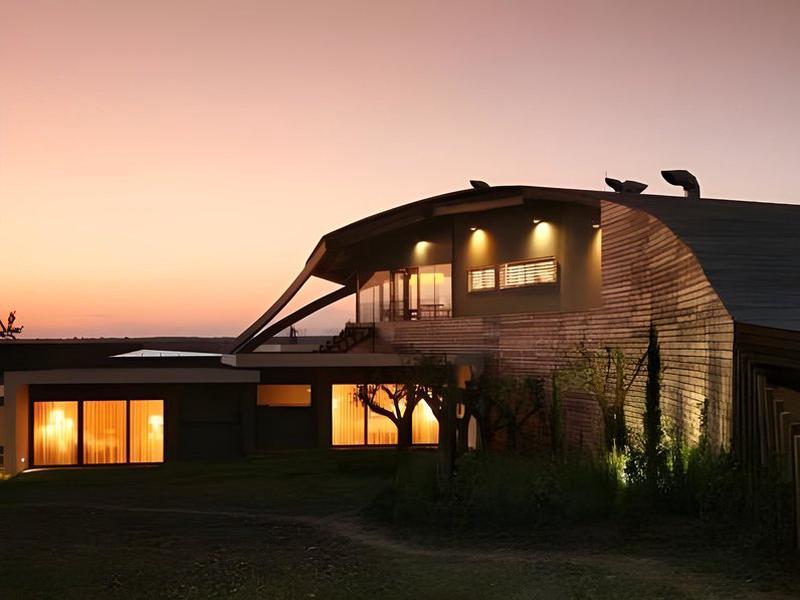 2EF77E726D1952024324F5598C5B751B