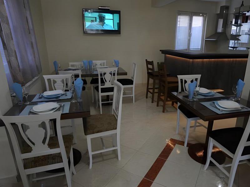 158222ADDE643590328A1D24607E054C