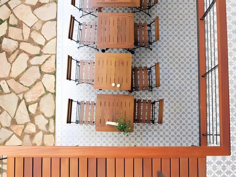 402F165F03A4B15B80C3623F6661BBED