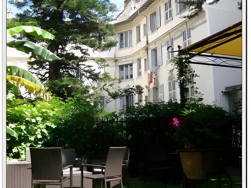 17D5BA6B1749496EC8BBF4D9ADA63C09