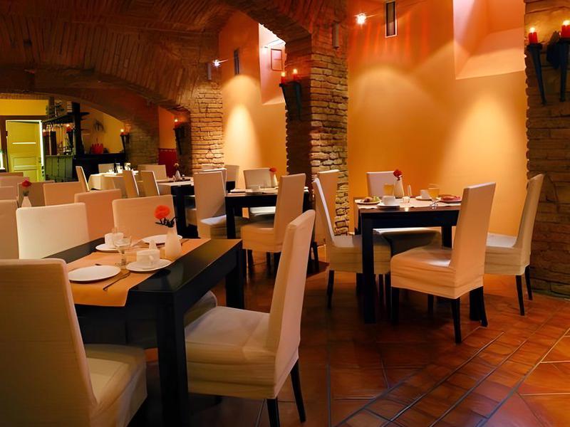 B1D65C9CC9AC2415F0F0C4C634222742