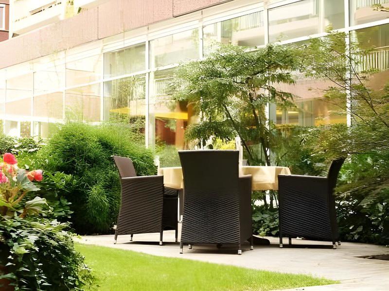 073C87379D6569B4840A2CBD54D916F4