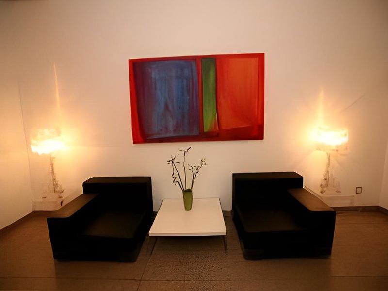 F1B0E2F1A8D8E41B477FC65A43BFBA5C