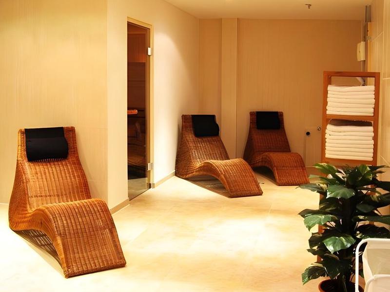 C1D89BFB7EB5B29BA0C8E5D9ABBB6F09