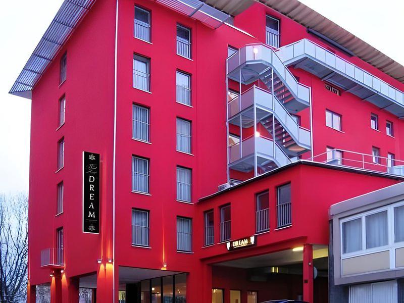 F386E62304BFB8CF1EECACCDE52644BB