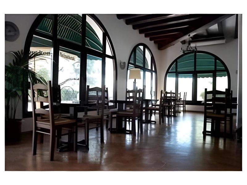 BF9A84124FBA289168DEC0C491F84072