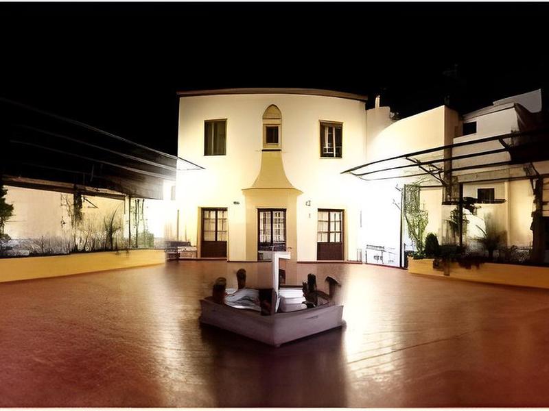 6DD1E17E73049D8D5B4AFE932ABA4594