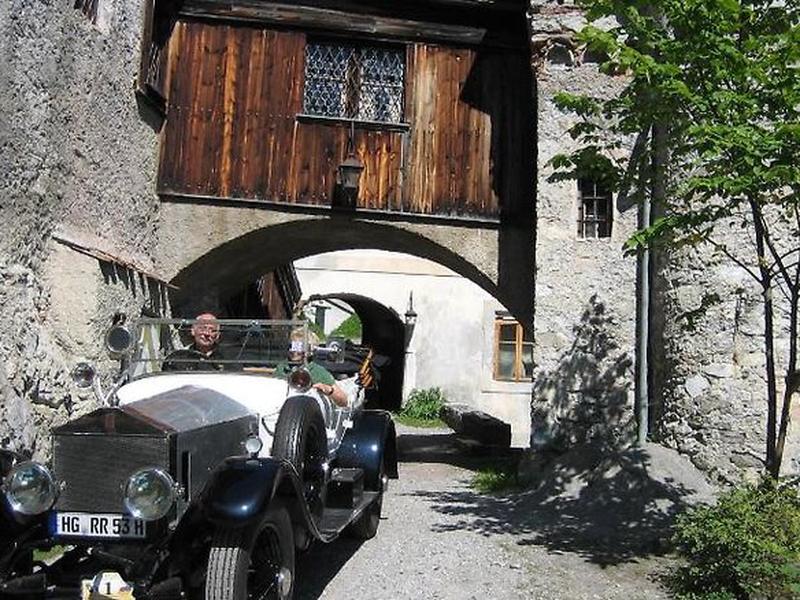 DDDC20F6B67431F27058FD48D4F34121