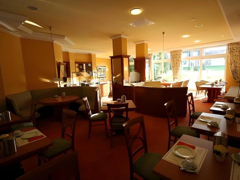 528095F934BF27AB801416EC7C2C0907