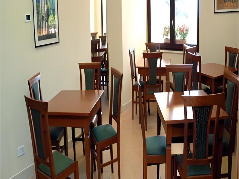 E87A6889BD680E844DC5A87A9B0046CB