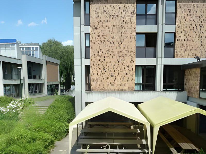 CA753739F5BE9FCC5F5C4B3020FD78CD