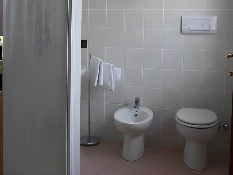 976A58B5A2C22D5E2FB2271FBB4ACD3F