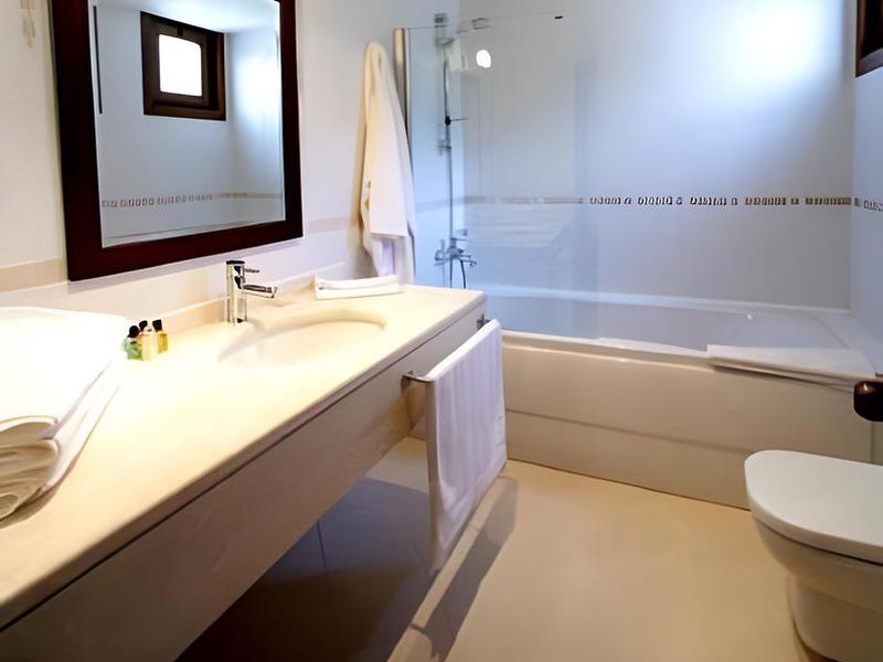 15444707F15760AD2D4E58F04C06EB10