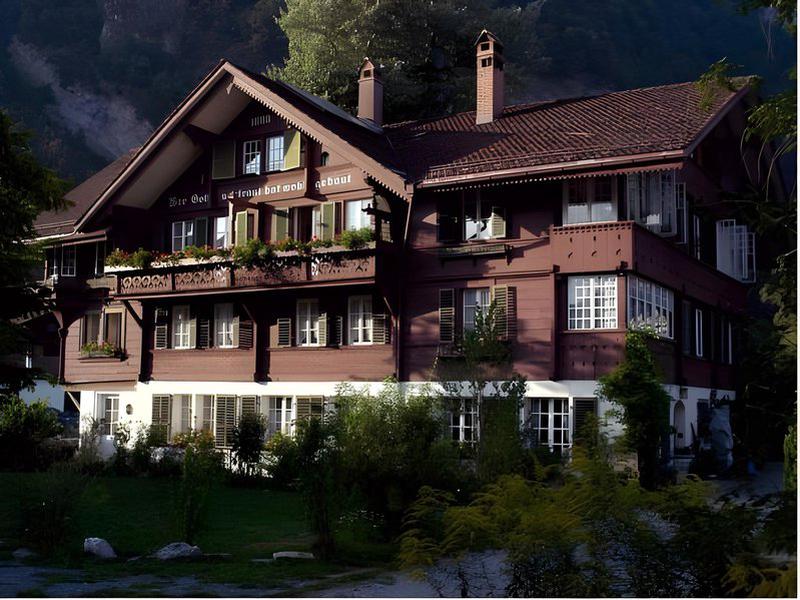 A61FA9DF3C361A87D268106EEB8B3603