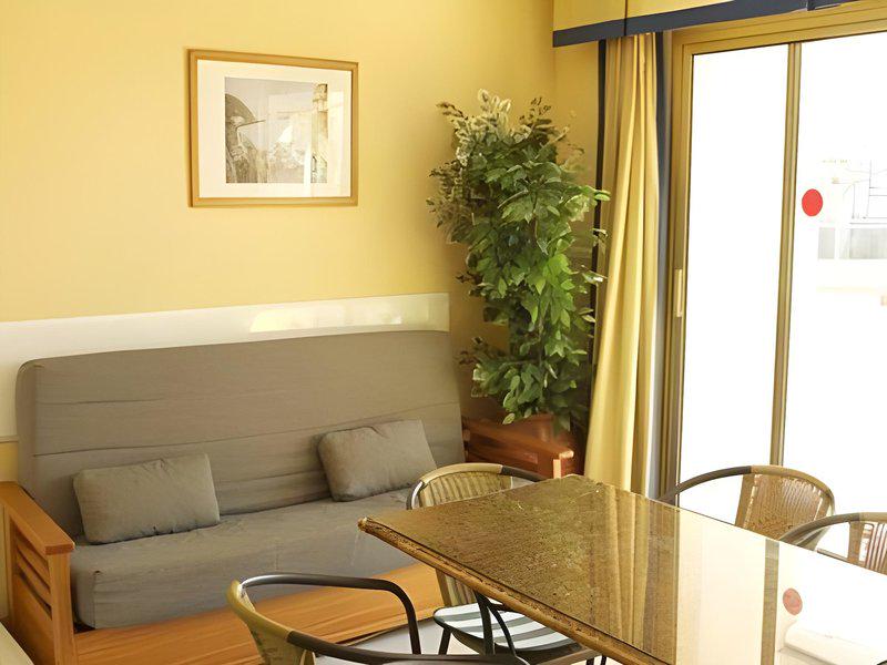 4CE107C869CBCE9B93DDE3B61C35D175