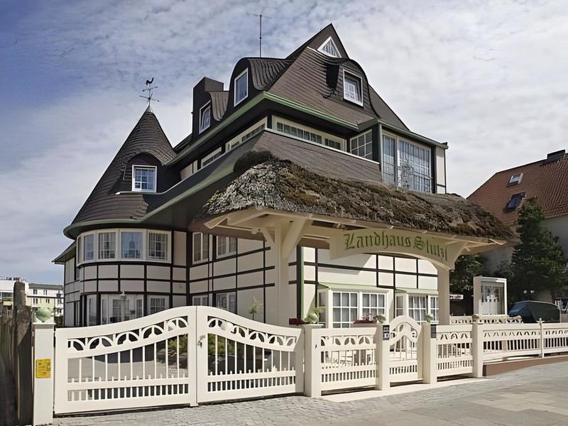 AF963F4A6210269BDDE3F800DD9BB247