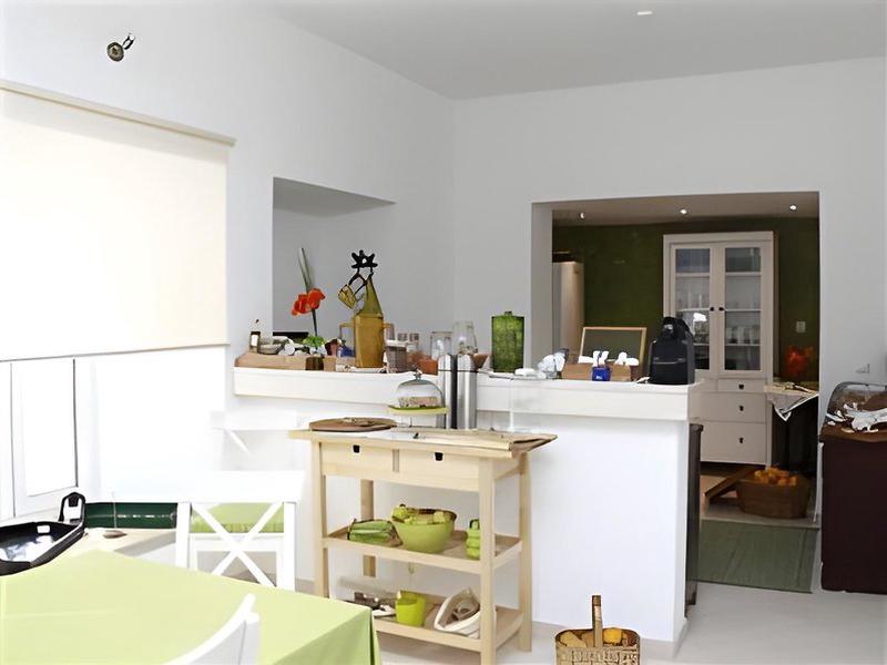 FFA55E2CA220432EE00B1AE5A0E02E25