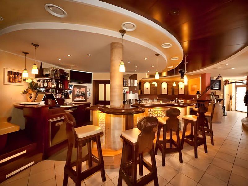 E1132552FC405ABB32F7F72ABC9D4296