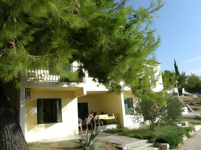 EC8A42558C80CDCD82BF85A924824539