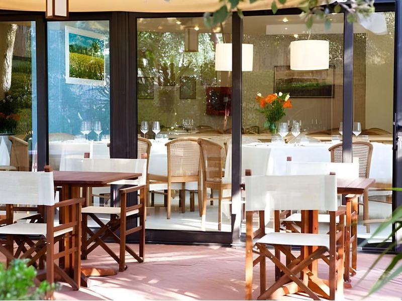 B96839389887EEA69F8A34AA3902F33B