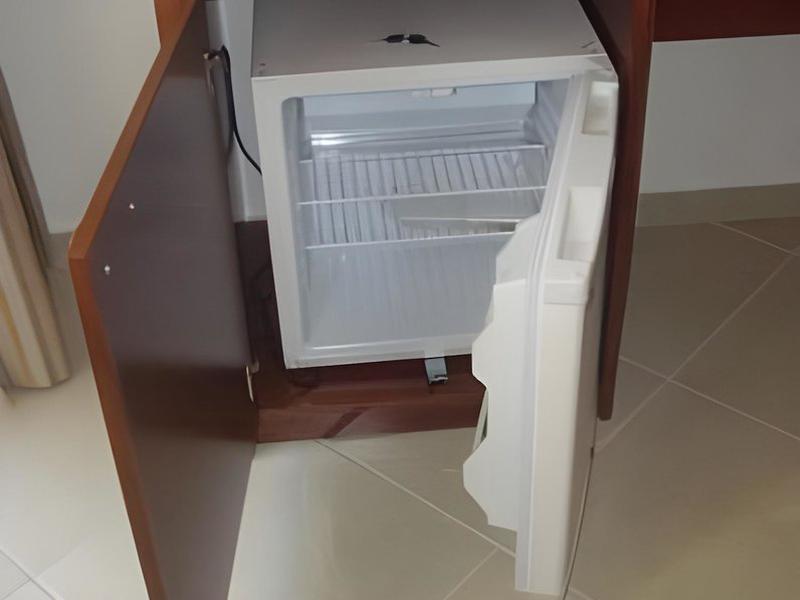 A2BA04085C0353A04F989F7F9B6DEB42