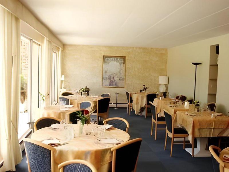 56A3E464C90C2F6DD90586B947C355FB