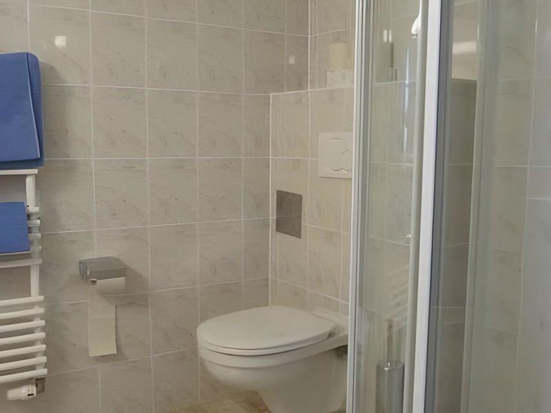 CF7BB5484AF84333C7FF98C9C7F453DB