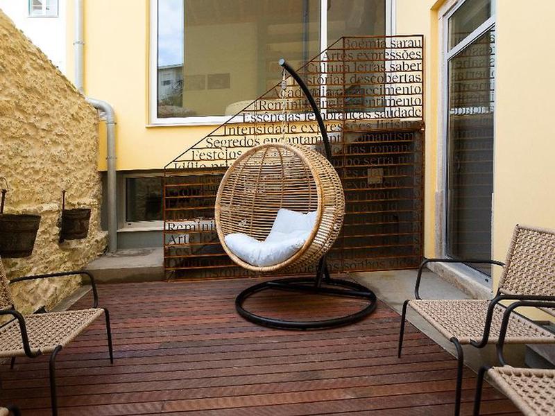 E220CE34DAF876BD832795C95D893270