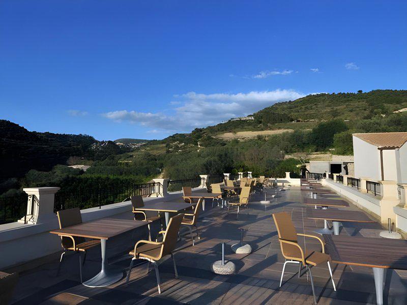 E30675AE41E96BBB3679464DD43CE7BA