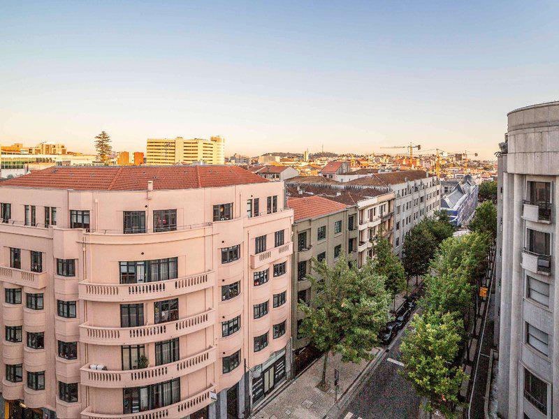 F4E9AEBFF88865170947BFD3E34F5950