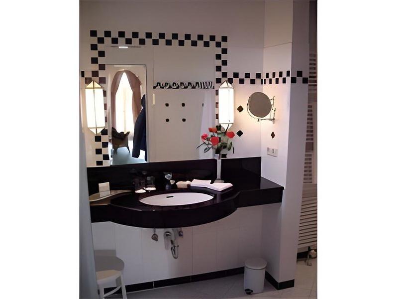 E0B39D7424A648C6192E0EADFC26F603