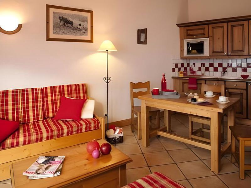 CA9183986BB3D810469714B38952F993