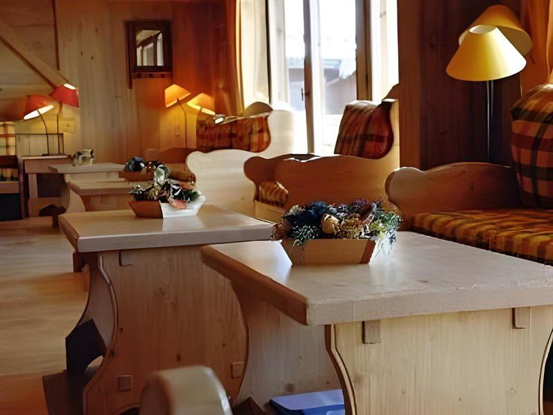 4B8030AFC86EDF8E6C42C6DC4433227E