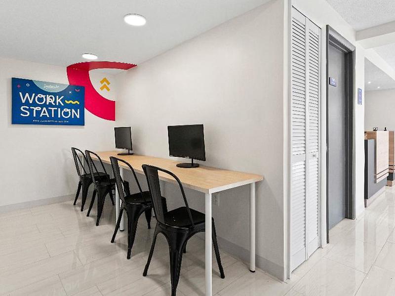 2E109DC122AFA52756277282481B5E3D